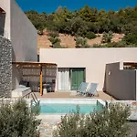 Heromylos And Resort *