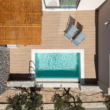 Resort Heromylos And *